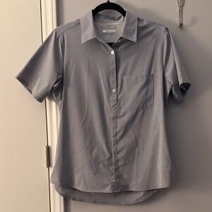 Columbia Gray Omni-wick Button-Down Shirt for Men